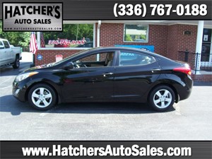 Picture of a 2012 Hyundai Elantra GLS
