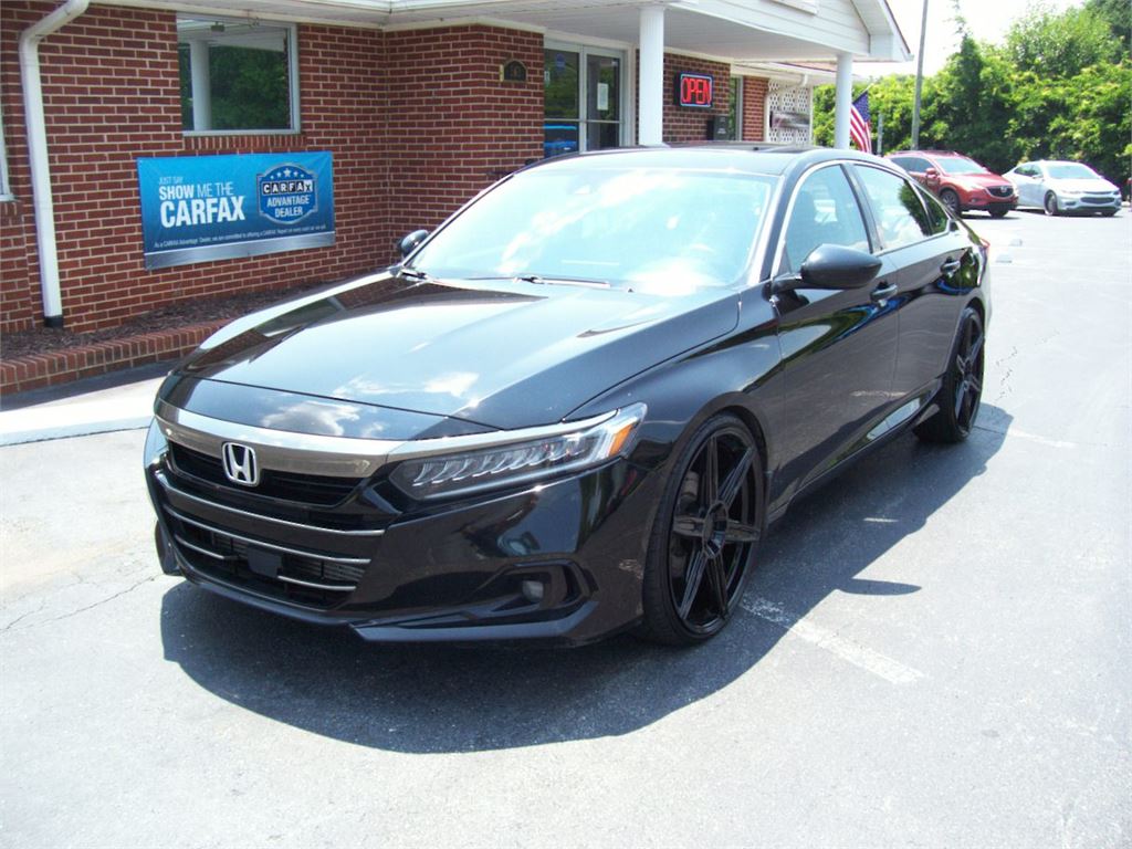 2022 Honda Accord Sport SE's photo
