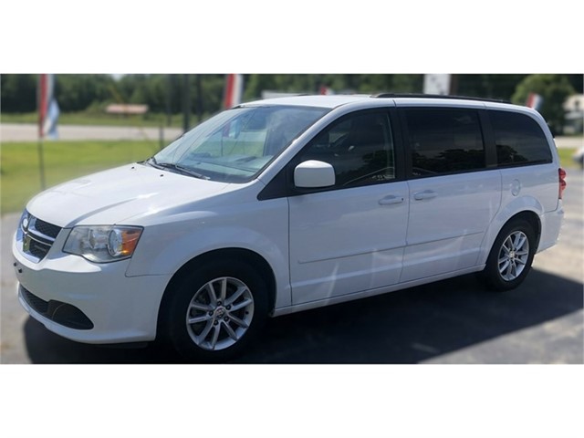 DODGE Grand Caravan SXT in Whiteville