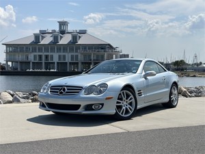 Picture of a 2008 Mercedes-Benz SL550