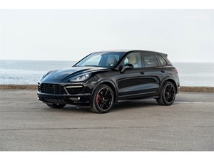 Picture of a 2014 Porsche Cayenne Turbo