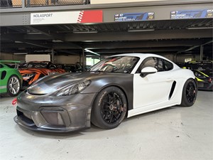 Picture of a 2019 Porsche  Cayman 718 GT4 MR
