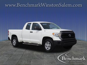 Picture of a 2016 Toyota Tundra SR Pickup 4D 6 1/2 ft