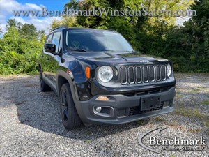 Picture of a 2016 Jeep Renegade Latitude Sport Utility 4D