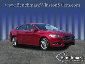 Picture of a 2016 Ford Fusion Titanium