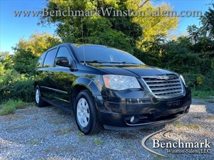 2010 Chrysler Town & Country Touring for sale by dealer