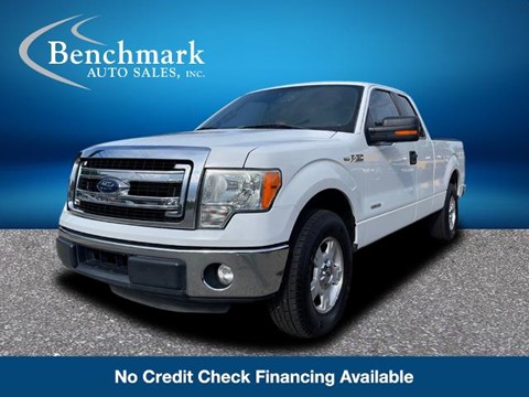 2014 Ford F-150 XLT Pickup 4D 6 1/2 ft