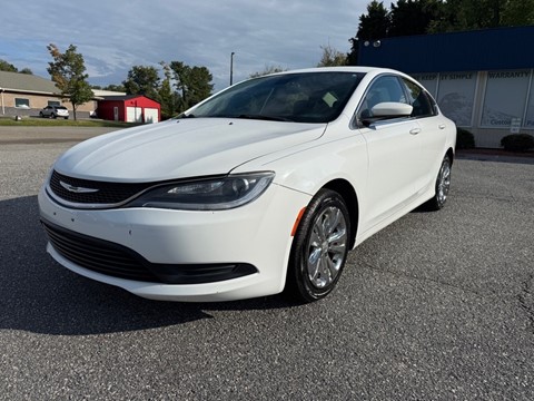 2016 Chrysler 200 Touring