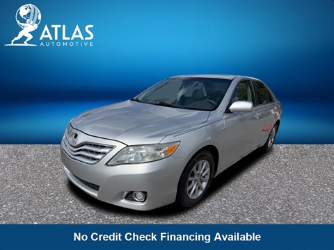 2011 Toyota Camry XLE Sedan 4D