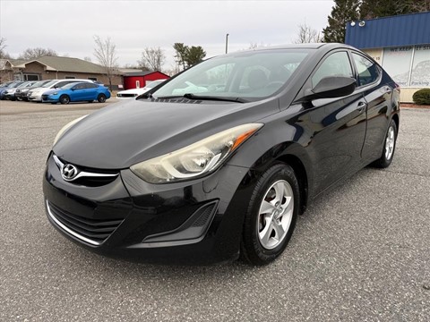 2014 Hyundai ELANTRA SE