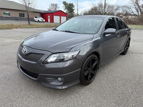 2011 Toyota Camry LE Sedan 4D