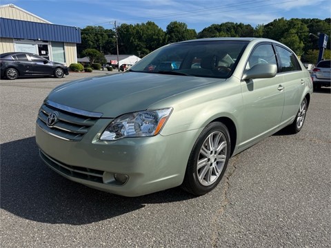 2007 Toyota Avalon XL Sedan 4D