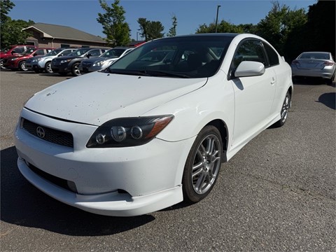 2010 Scion tC Hatchback Coupe 2D