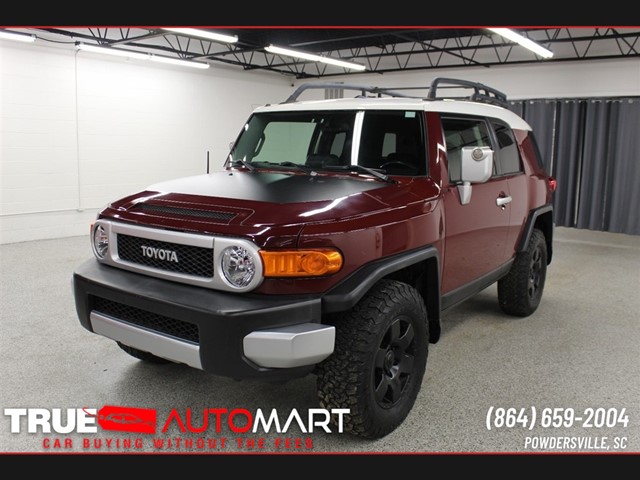 Toyota FJ Cruiser 4WD AT in Piedmont