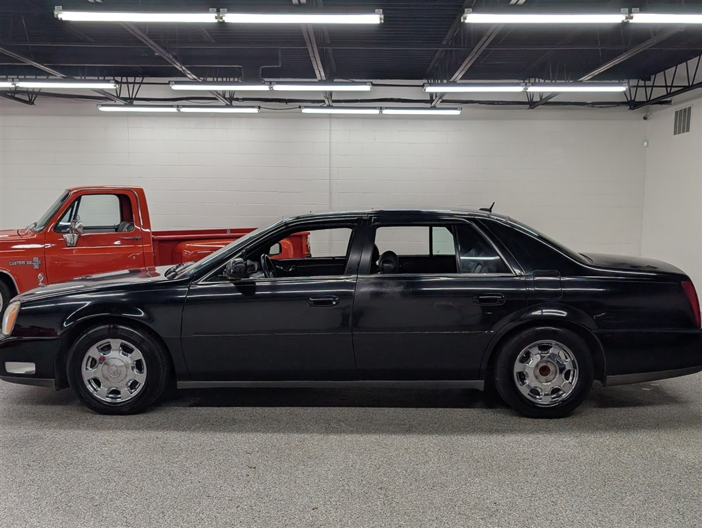 2005 Cadillac DeVille Livery