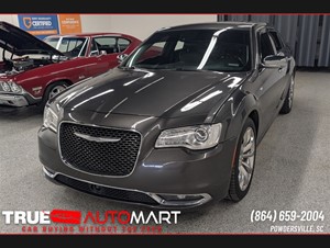 Picture of a 2017 Chrysler 300 C RWD