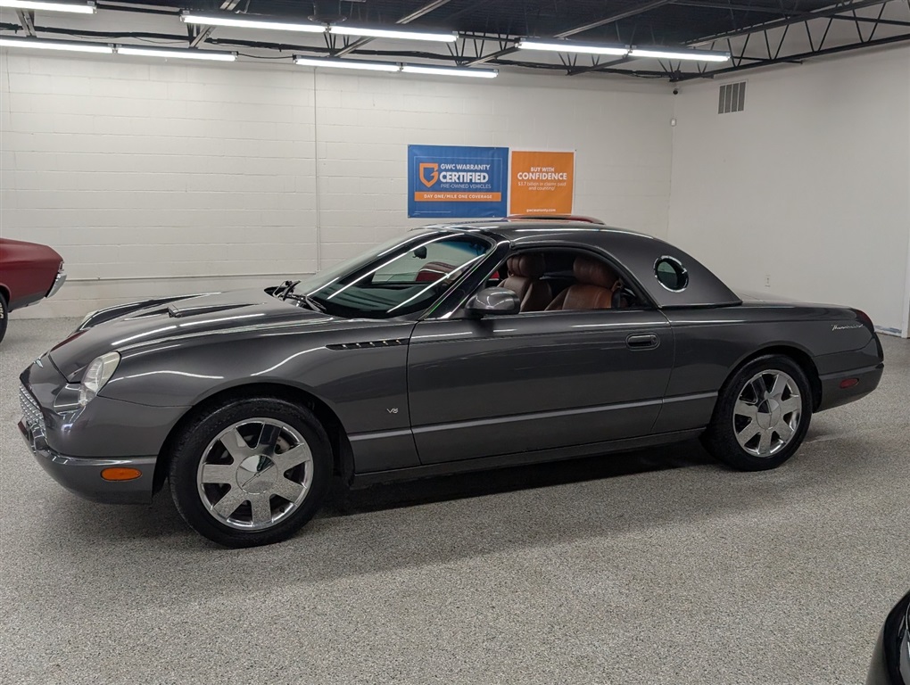 2003 Ford Thunderbird Premium's photo