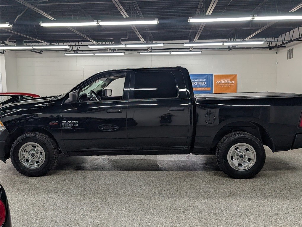2019 RAM 1500 Classic Tradesman 4x4 Crew Cab 5'7's photo