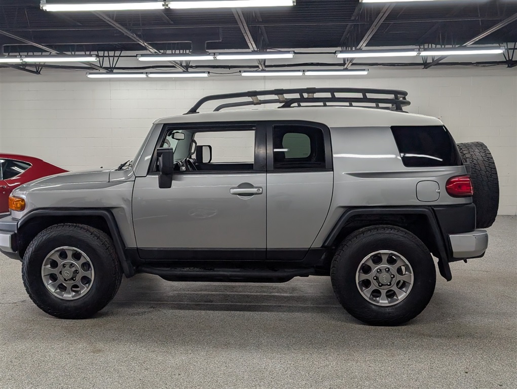 2011 Toyota FJ Cruiser Base