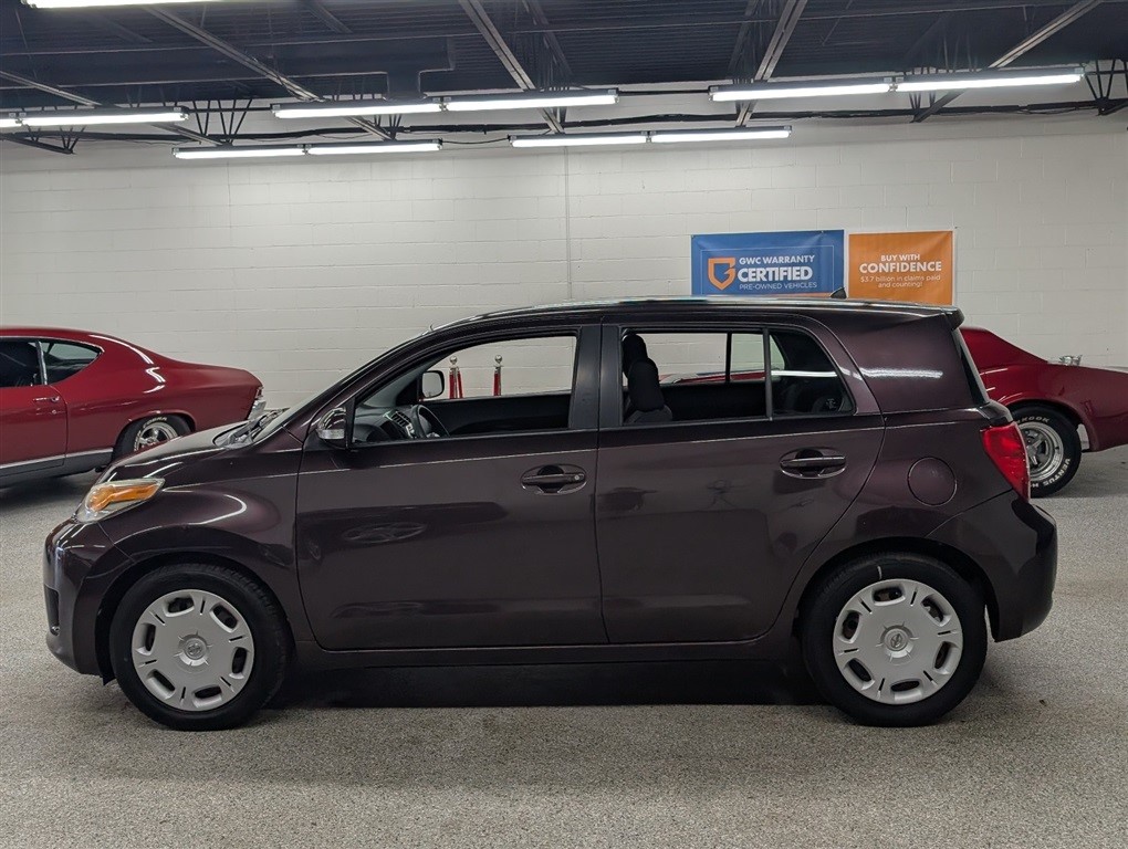 2010 Scion xD