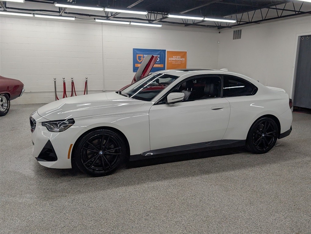 2022 BMW 2 Series 230i Coupe's photo