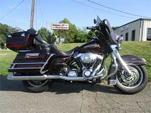 Picture of a 2005 HARLEY-DAVIDSON ELECTRA GLIDE CLASSIC