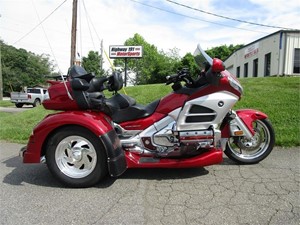 Picture of a 2012 HONDA GL1800 GOLD WING MOTORTRIKE