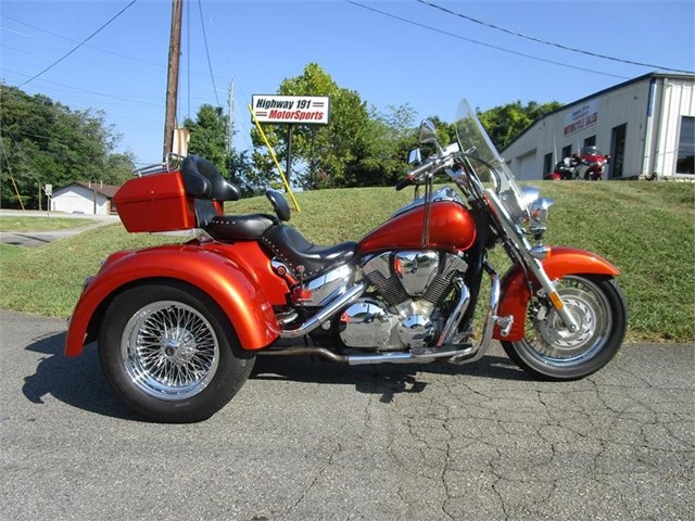 HONDA VTX1300S TRIKE in Asheville