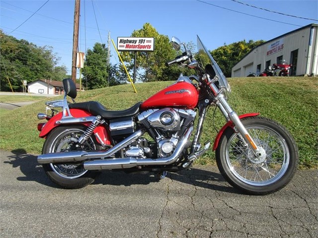 HARLEY-DAVIDSON SUPER GLIDE in Asheville