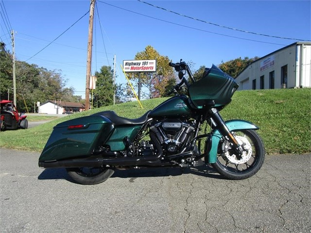 HARLEY-DAVIDSON ROAD GLIDE SPECIAL in Asheville