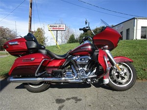 Picture of a 2018 HARLEY-DAVIDSON ROAD GLIDE ULTRA