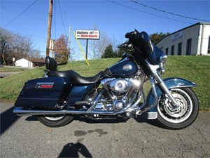 Picture of a 2004 HARLEY-DAVIDSON ELECTRA GLIDE CLASSIC