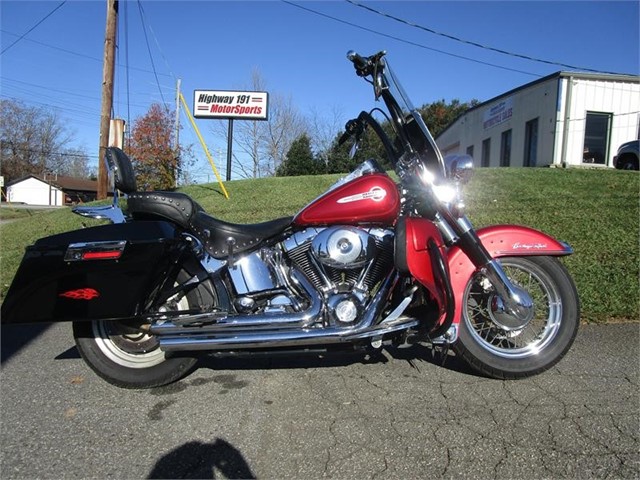 HARLEY-DAVIDSON FLSTC HERITAGE SOFTAIL in Asheville