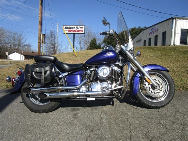 YAMAHA V-STAR 650 in Asheville