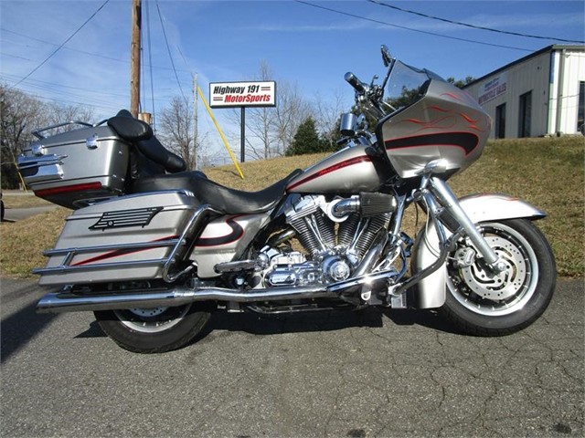 HARLEY-DAVIDSON FLTR ROAD GLIDE in Asheville