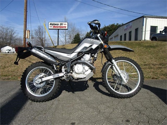 YAMAHA XT250 in Asheville