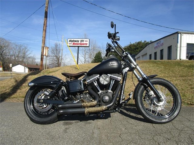 HARLEY-DAVIDSON FXDB STREET BOB in Asheville