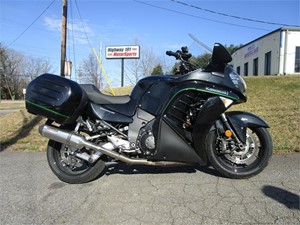 Picture of a 2021 KAWASAKI CONCOURS ZG1400-E