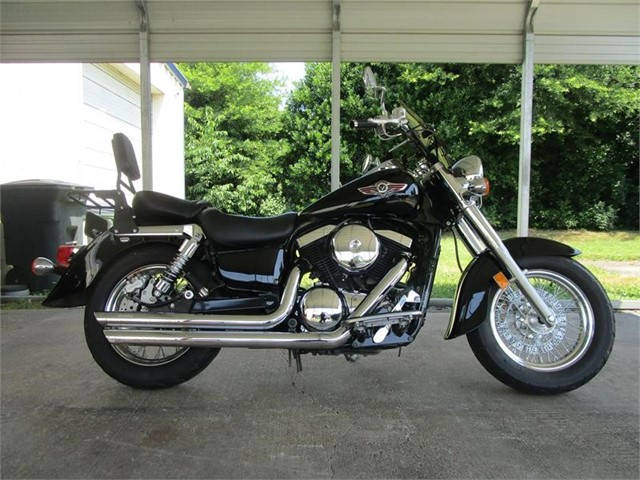 Kawasaki Vulcan 1500 Classic in Asheville