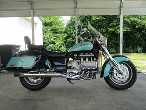Picture of a 1998 Honda GL1500 VALKYRIE