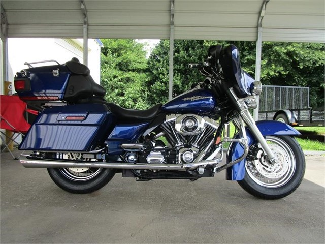 Harley-Davidson Street Glide in Asheville
