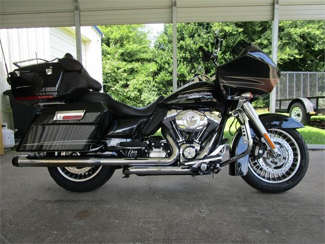 Harley-Davidson Road Glide Ultra in Asheville