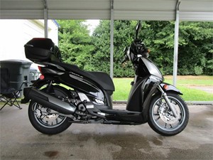 Picture of a 2017 KYMCO People GTi 300