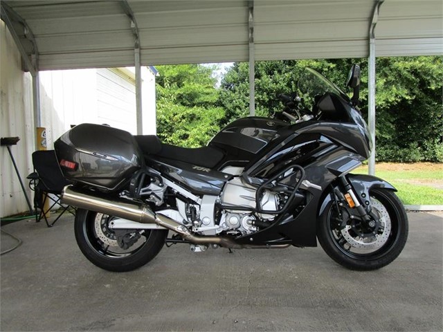 Yamaha FJR1300 in Asheville