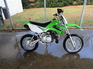 Picture of a 2011 Kawasaki KLX110R L