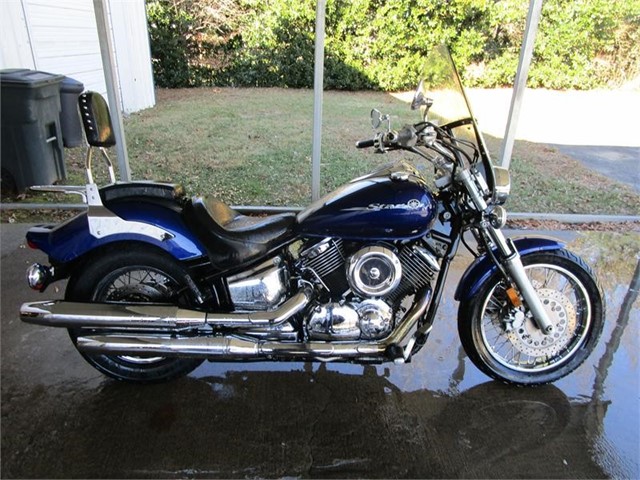 Yamaha V-Star 1100 in Asheville