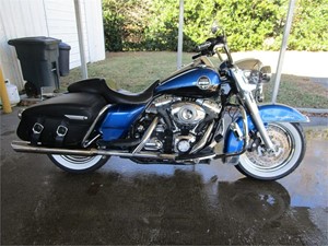 Picture of a 2008 Harley-Davidson FLHRC -