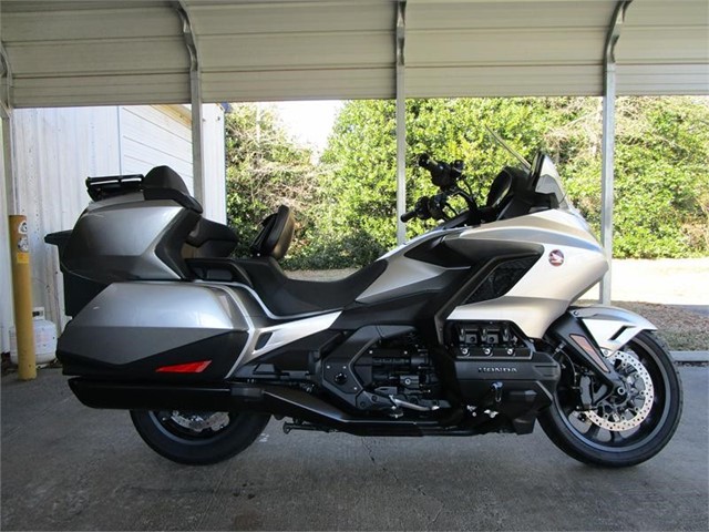 Honda GL1800 Gold Wing in Asheville