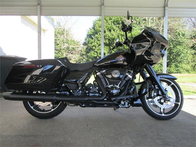 Harley-Davidson FLTRX  Road Glide Custom in Asheville