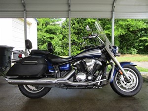Picture of a 2009 Yamaha V-STAR 1300 TOUR XVS1300CT -